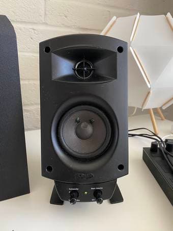 Klipsch Promedia 2.1 Satellite Speakers with Subwoofer (Very Good) 2