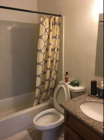 2 Rooms Available Near Stanford 3