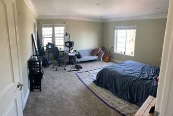 Room for rent in Emerald Hills 1