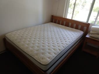 Queen Mattress by Beautyrest 1