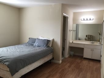 Spacious 3 BR/2.25 BA Newly Remodeled End Unit Sunnyvale townhouse 3