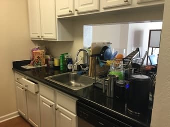 Large, sunny room with private bathroom in luxury SoMa building 1