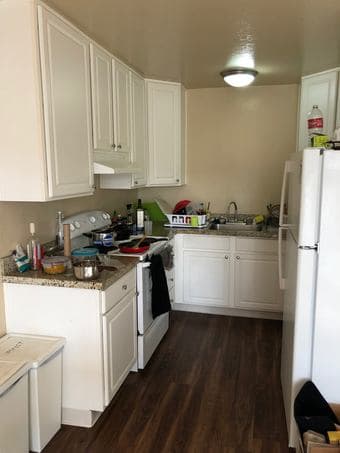 Converted living room with shared bathroom in Palo Alto 2