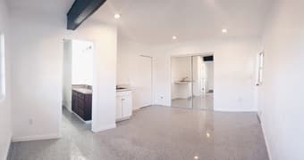 New Modern Mini Studio in Lovely Home - Near FB & Amazon 2