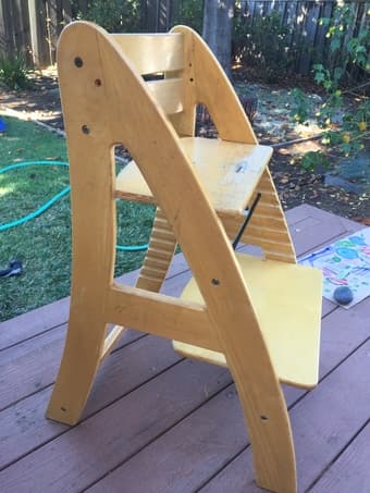 Kids high chair 1