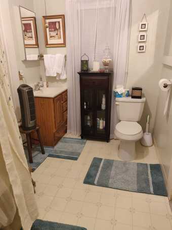 Spacious, furnished bedroom in Menlo Park 2