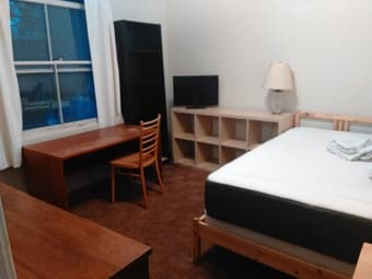 House to share in Redwood City 1