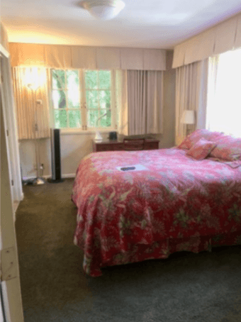 Room in Atherton weekly housekeeping, heated pool, daily breakfast 3