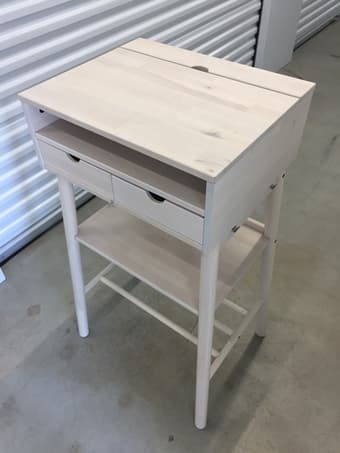 IKEA Knotted Standing Desk *barely used* 3