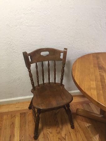 Dinning table and chairs 餐桌椅 3