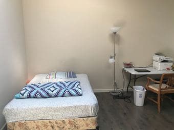 Big living room with shared bathroom in Palo Alto 3