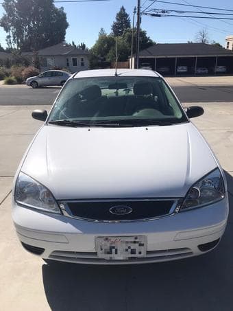 Ford Focus SE 2