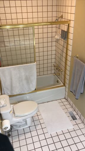 Room for rent 15min from Stanford in Redwood City/Emerald Hills 3