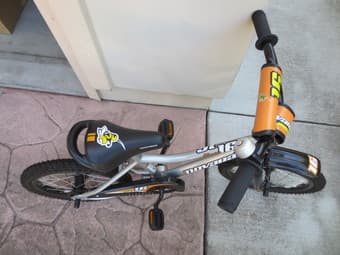 16" Novara kids bike with training wheels, like new 2