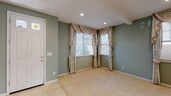 Behold this East Palo Alto beauty! 2