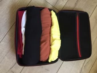 Brand New Hand Carrying  Case 3