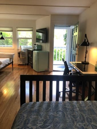 Furnished studio apartment in down town Palo Alto 1