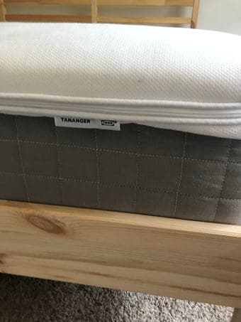 Queen size mattress and mattress topper - 4 months old 1
