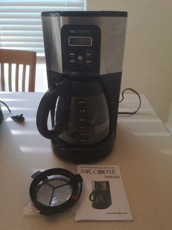 NEW IN BOX programmable coffee machine maker 1