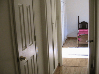 Independent room. Direct entrance & bath. 3