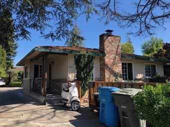 1 BR available in updated, clean 2BR/1BA Menlo Park house 1