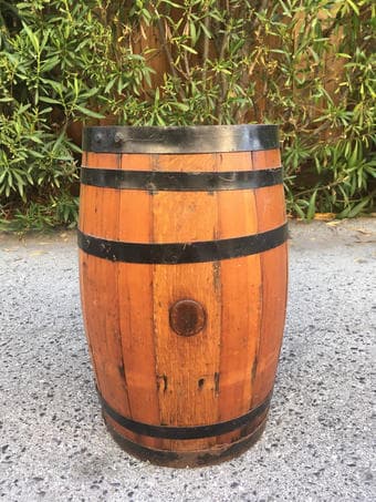Wine barrel 1