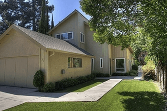 1 Spacious Bedroom in 4bd/2ba house in Palo Alto 3