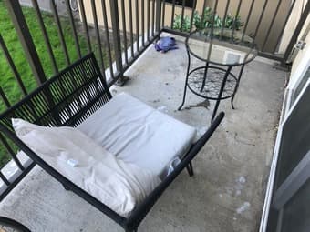 Patio furniture (Chair + table) 1