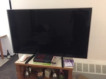 Samsung 40' TV - $100 2