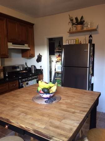 Room in the Mission District (SF) available now 2