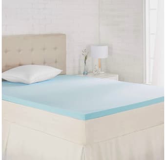 King Size Mattress Topper 2” (5 months old, used w/cover) 2