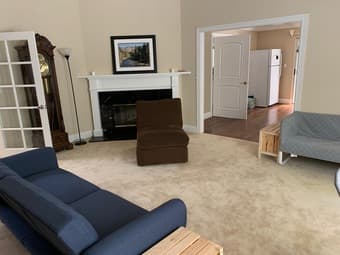 Room in shared house 10min from Stanford 3