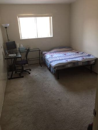 Menlo Park独立卧室 $1125。 9min biking到斯坦福，9月房租免费。 1
