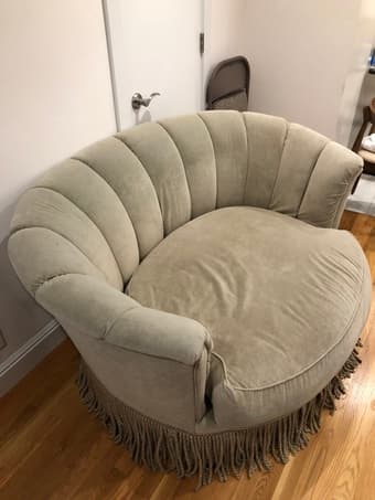 Stylish modern loveseat 3