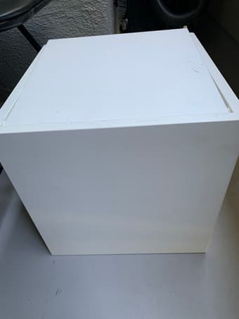 Small storage stool 1