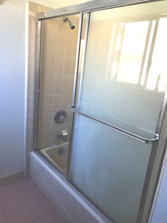 Furnished room with private bathroom in quiet/clean/safe house by 280 3