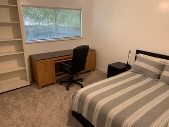 Two Bedrooms Available in Menlo Park Walking Distance to Campus 1