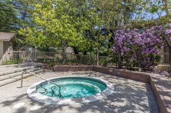 Room available in Menlo Park / 5 min away from Stanford / Dog friendly 2