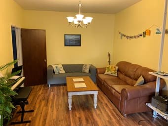 Beautiful room for rent available in spacious apt in the Inner Sunset 2