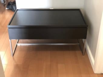 Beautiful, modern lift-top coffee table 2