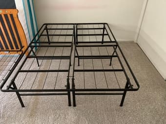Foldable full size bed frame 1