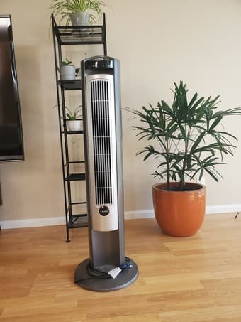 EXCELLENT CONDITION rotating fan, ION MODE, must go soon! 1