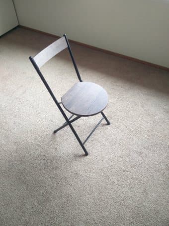 Elegant folding chair 1