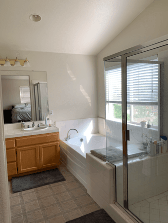East Palo Alto – Master Bedroom for Rent 3