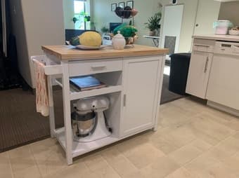 Kitchen Island with Storage 1