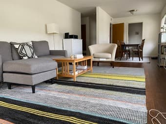 Large 1 bd/1 ba (furnished opt) in Gorgeous 2 bd/2 ba in downtown PA 1
