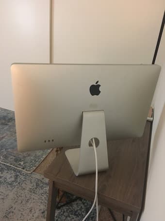Apple monitor 3