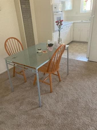 Female roommate for beautiful Menlo Park Apartment 2