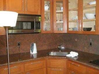 Studio for Rent in Quiet Palo Alto Street 10 Minutes from Stanford 2