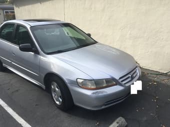 Updated with photos: 毕业卖车 Honda Accord 2001, 144k Miles 3
